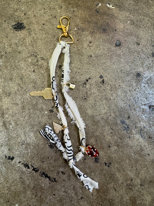 SWEETHEART SECRETS BAG CHARM