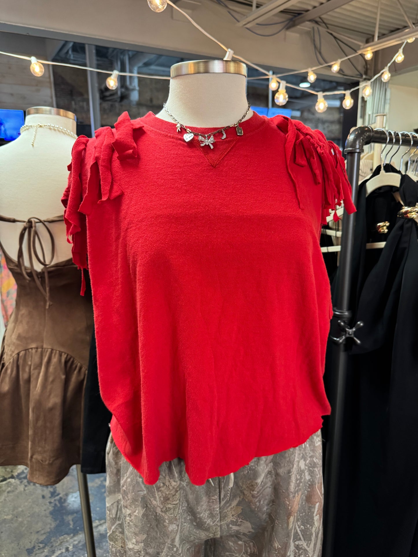 BLEACHER BABE X RIVALRY FRINGE TOP