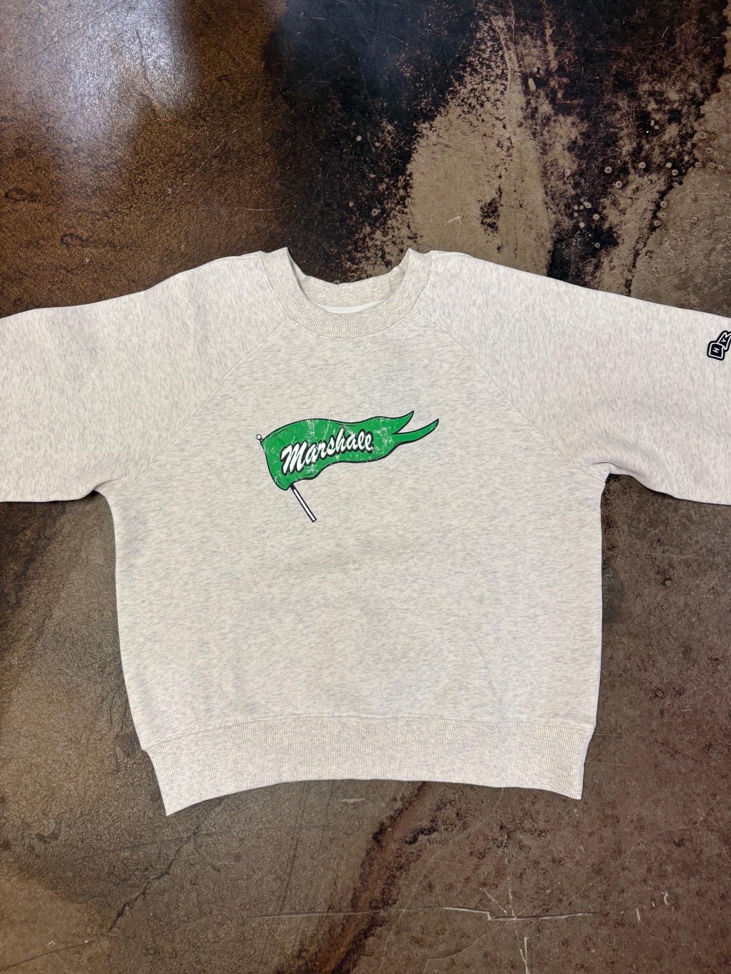 OLD MAIN RAGLAN CREWNECK