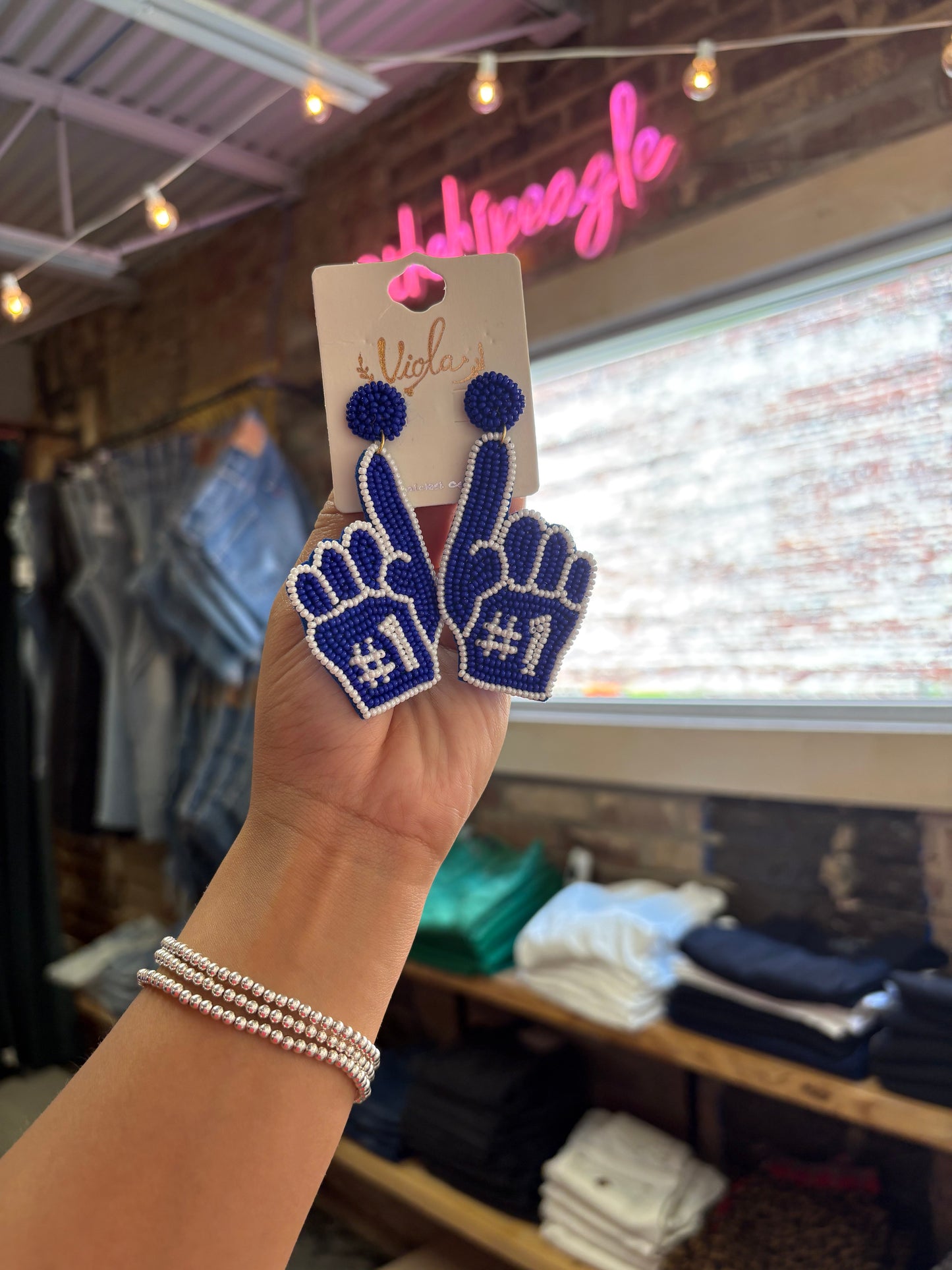 UK #1 FAN EARRINGS