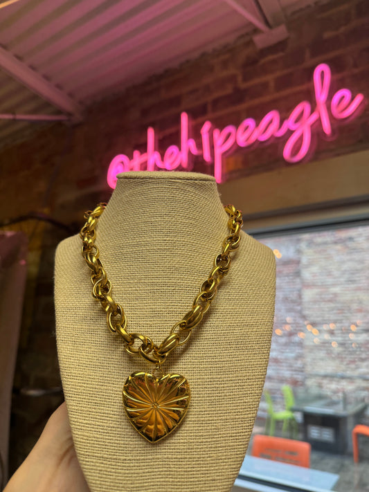 BÉLJOY BURSTING WITH LOVE NECKLACE X GOLD