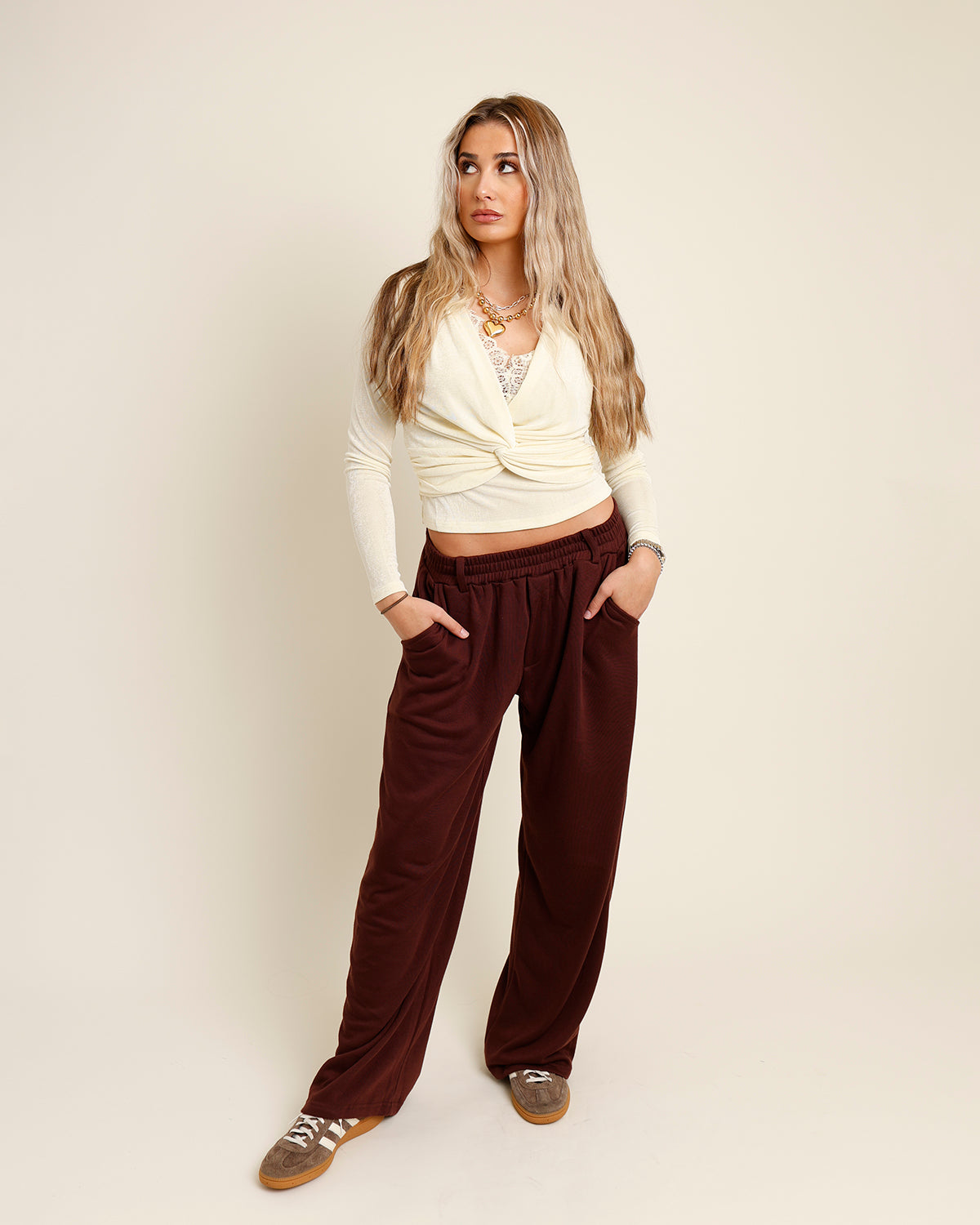 LAID-BACK LUXE SWEATPANTS X MAROON