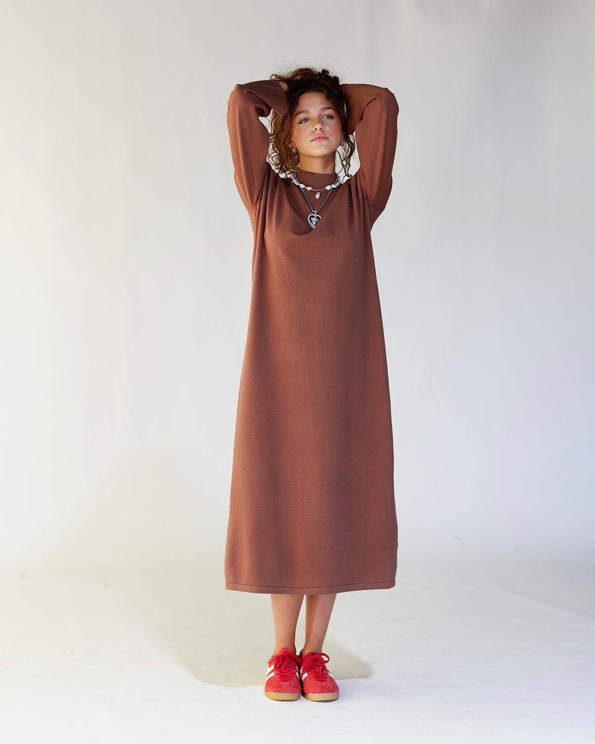 TAKE IT EASY LONG SLEEVE MIDI DRESS