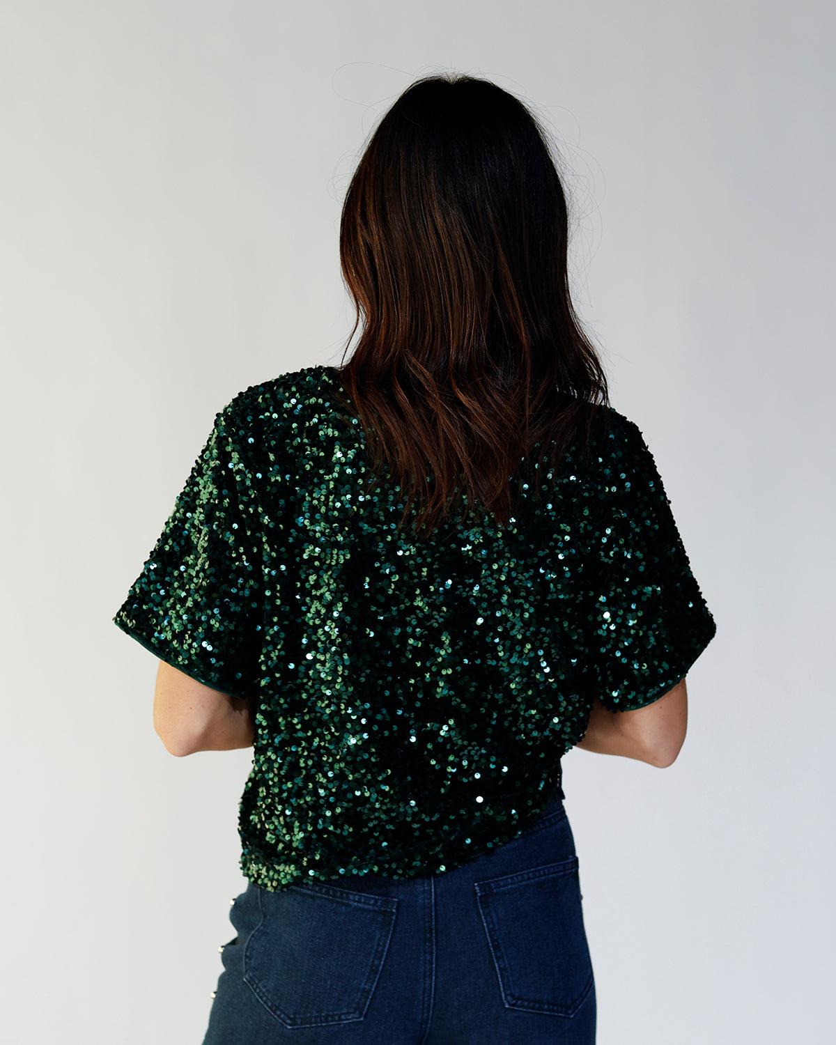 MERRY & BRIGHT SEQUIN SHORT SLEEVE TOP