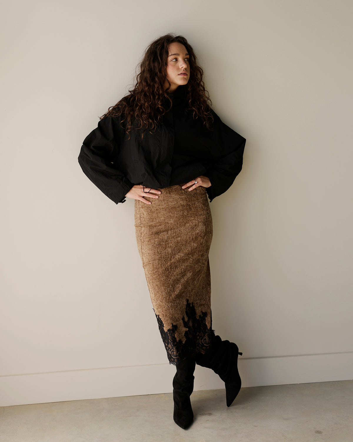 LUCIEN VELVET PARTY MIDI SKIRT