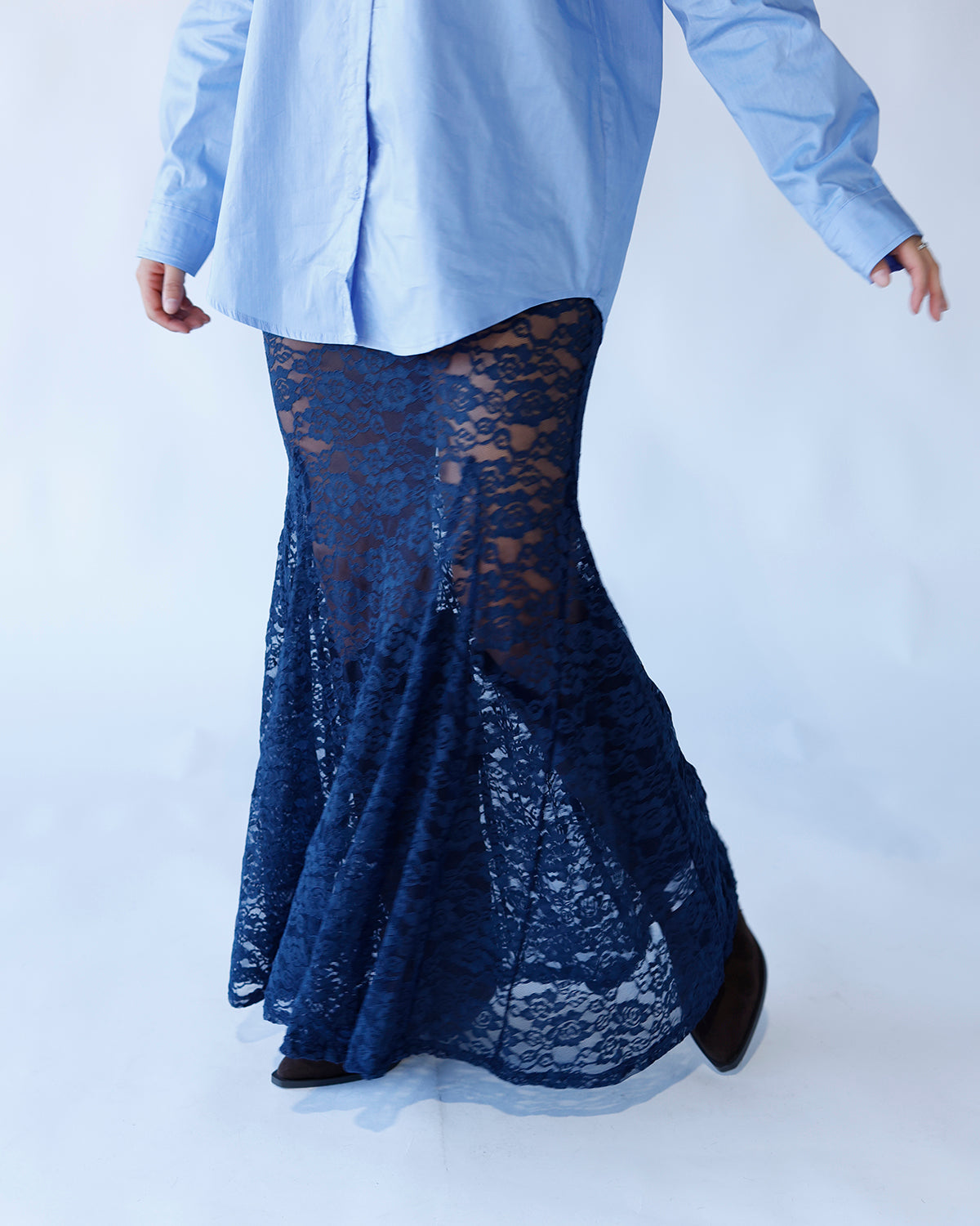 MIDNIGHT GARDEN LACE MAXI SKIRT