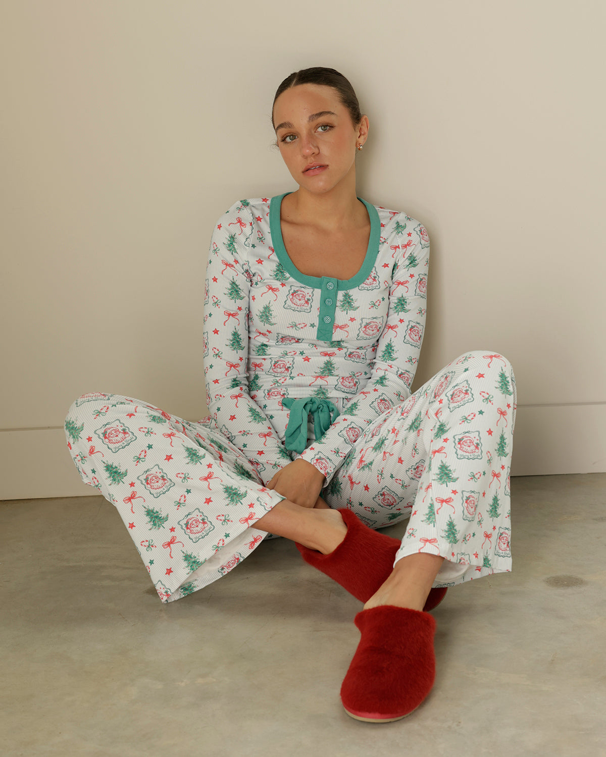 VINTAGE CHRISTMAS PAJAMA SET