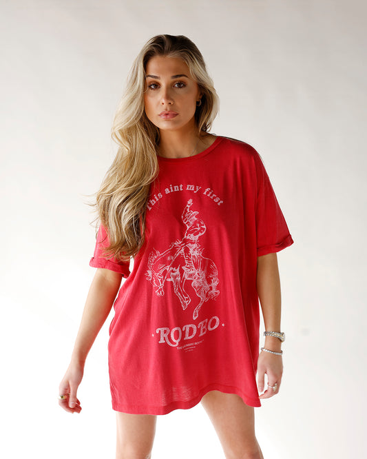 graphic tee women this aint my first rodeo red graphic tee