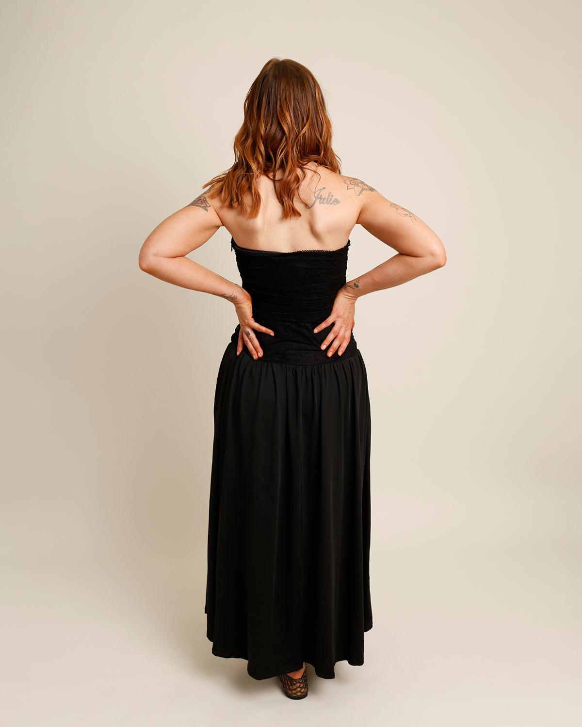 NIA SANTAL DROP WAIST MIDI DRESS X BLACK