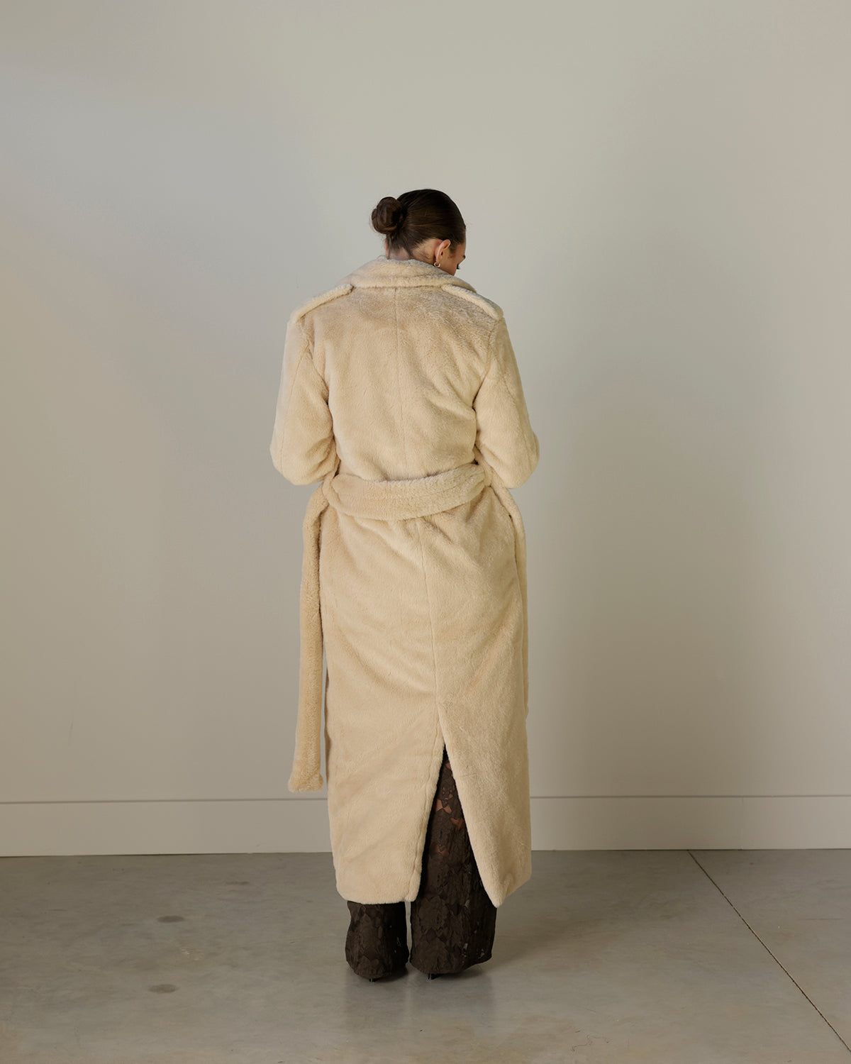 GLAMOUR SHOTS IVORY FAUX FUR MAXI COAT