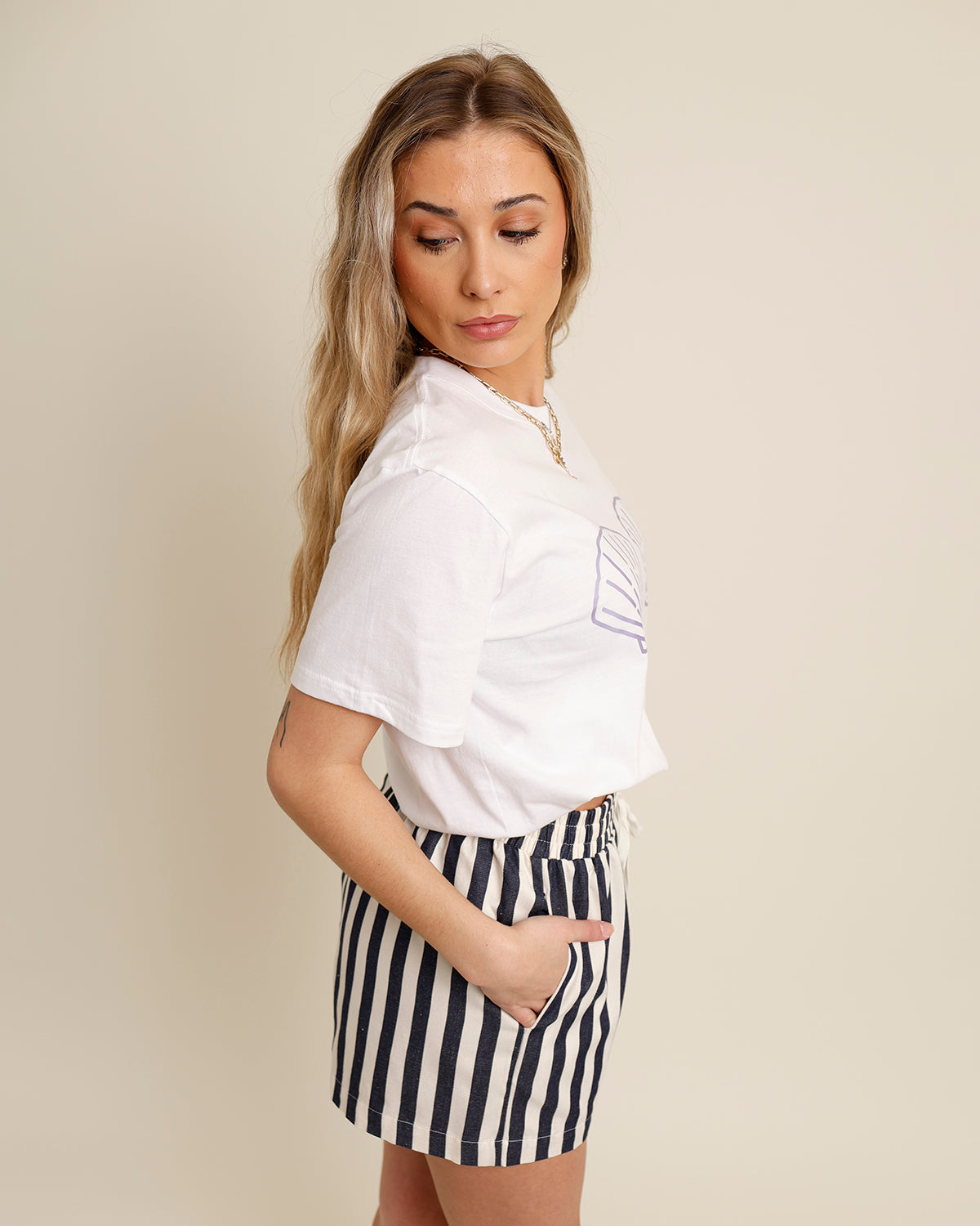 AQUAMARINE GRAPHIC TEE