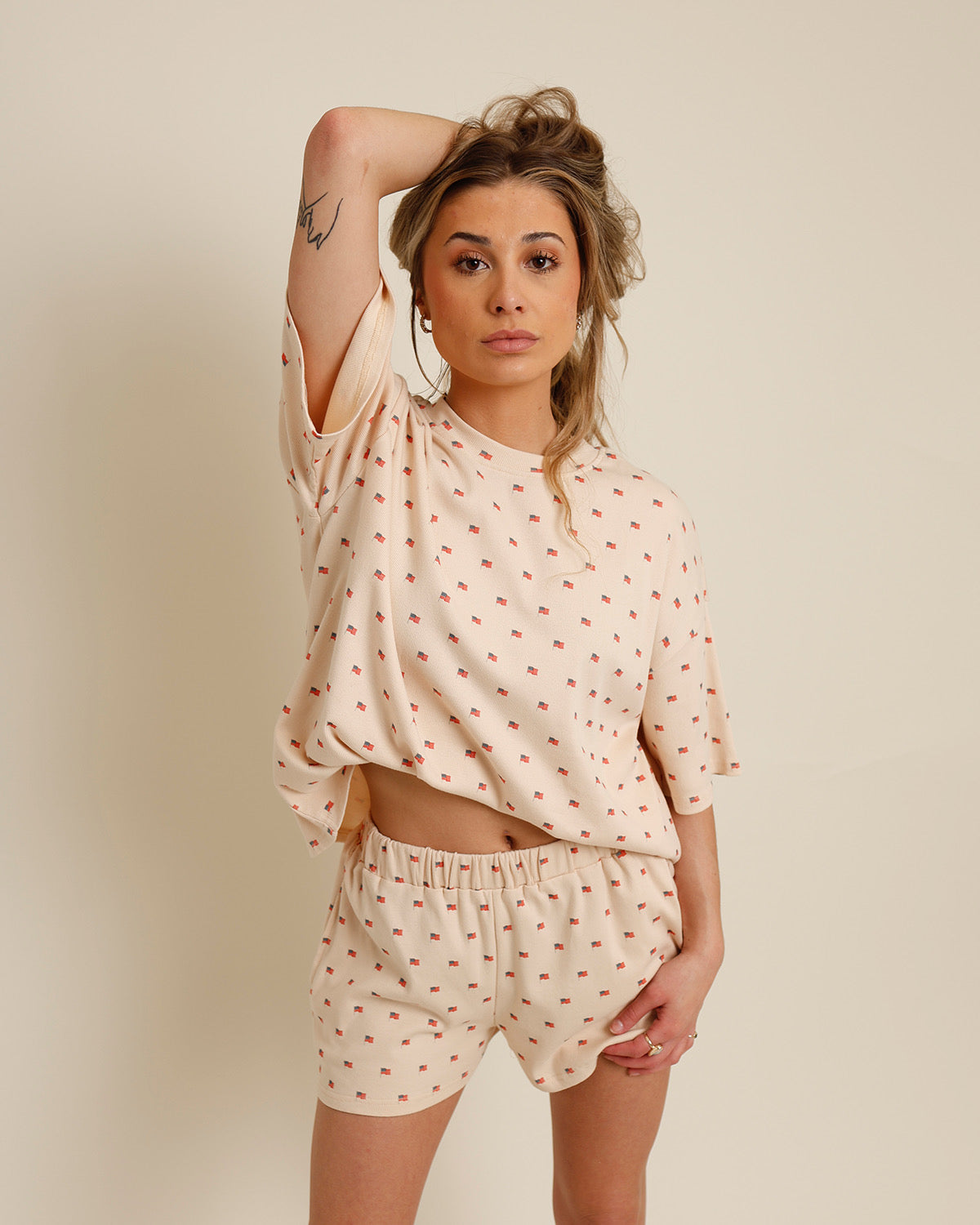 PARTY IN THE USA SET