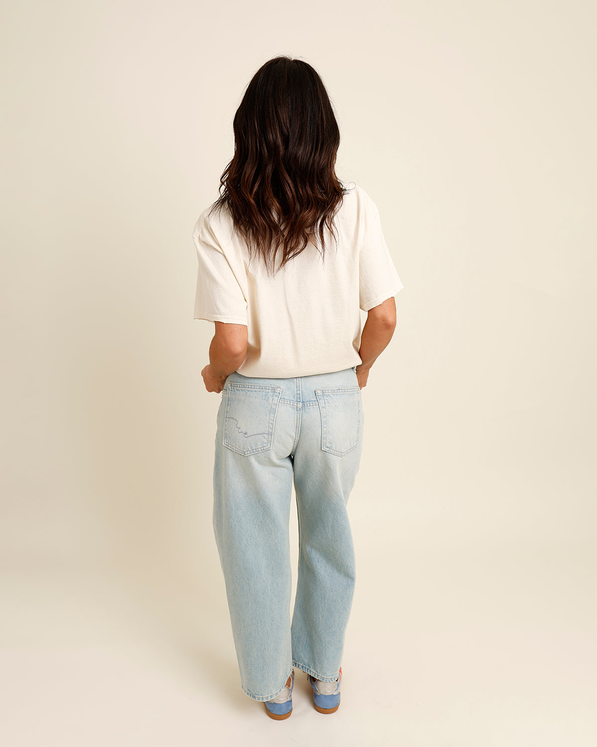 FREE PEOPLE DEEP TRANCE DROPPED BOYFRIEND JEANS IN BLEACHED OUT
