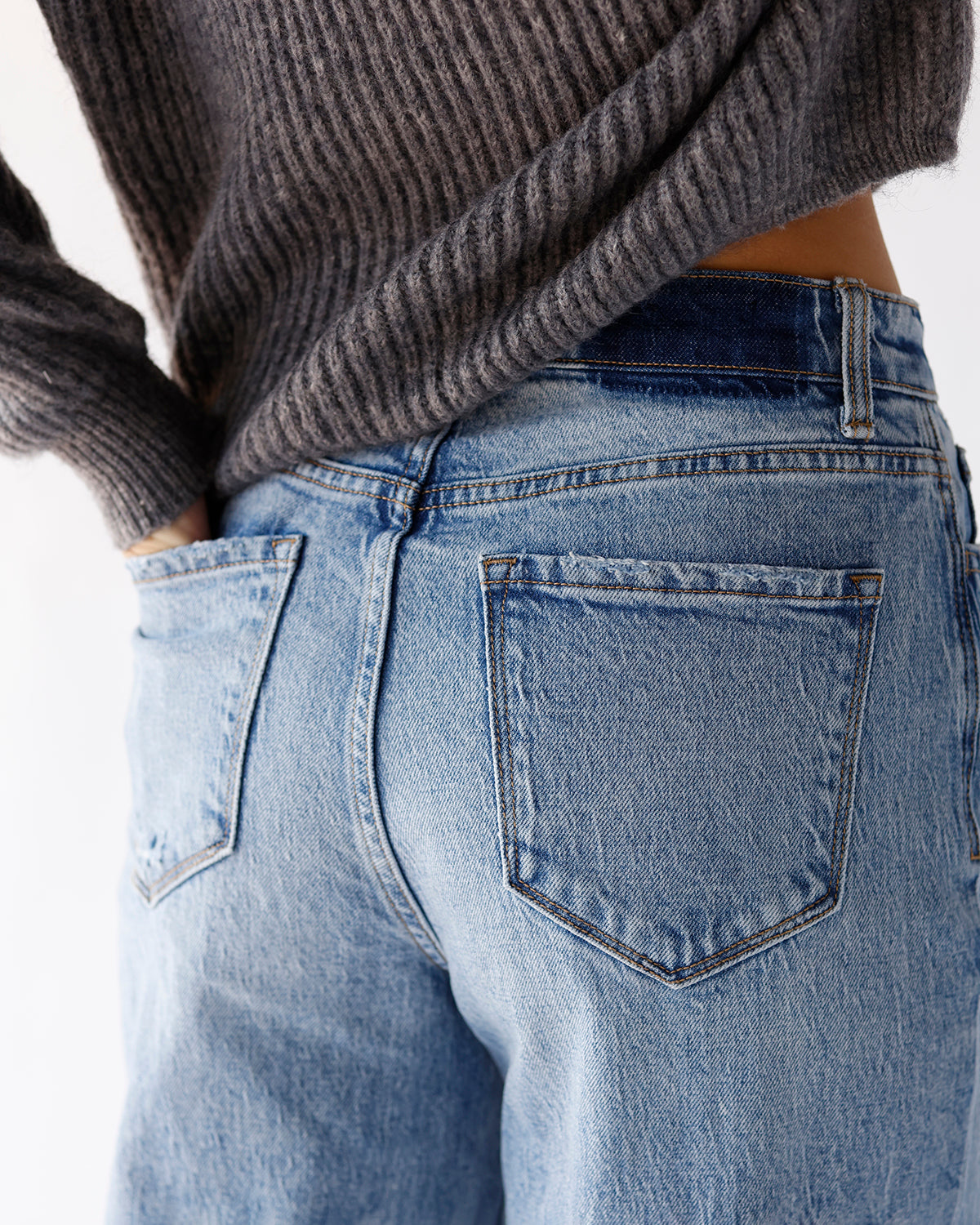 VERVET CLARE 90S SUPER HIGH RISE WIDE JEANS X LEAPING WATERS