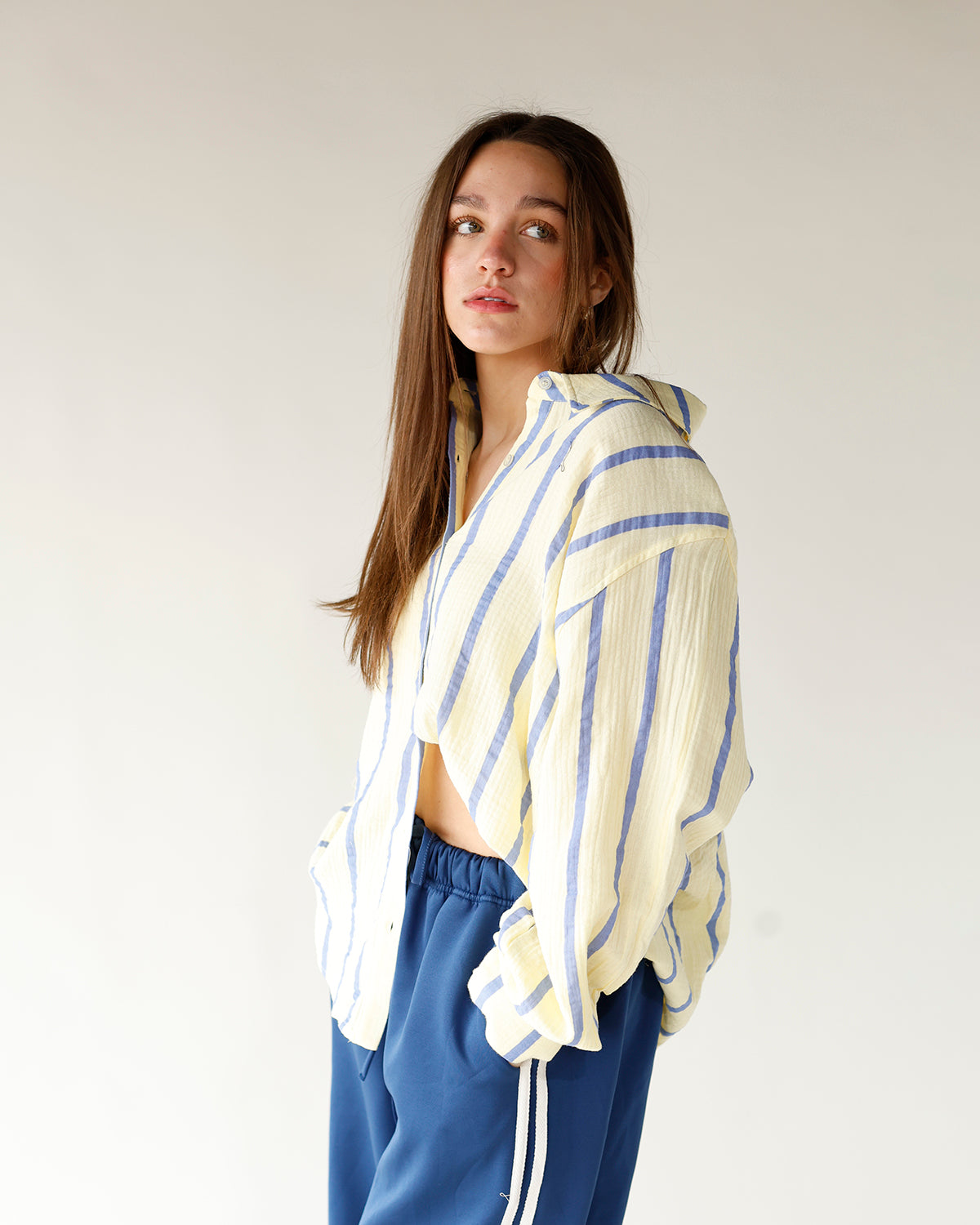 BLUE SKIES & SUNSHINE BUTTON UP