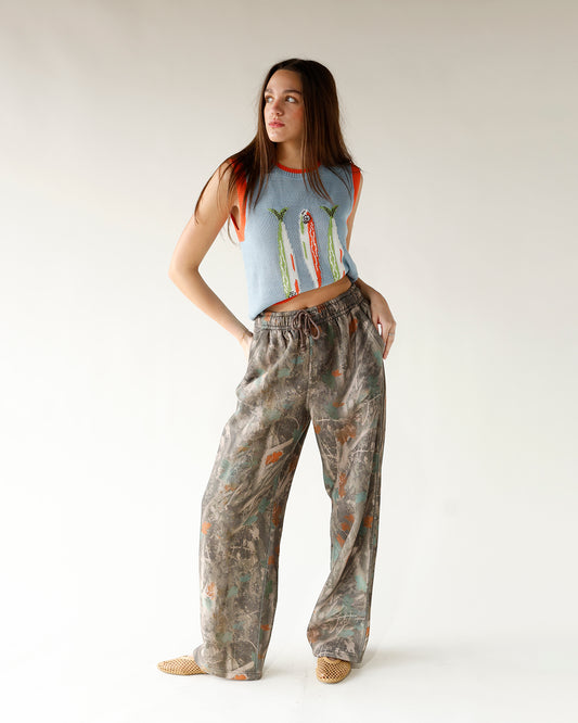 sardine graphic sweater vest blue sweater vest orange contrast hem layering sweater vest sleeveless sardine sweater