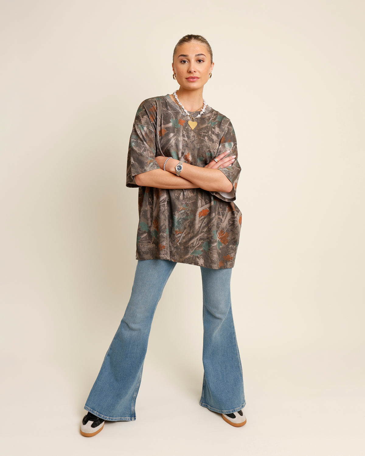WE THE FREE LOVE BOMB FLARE JEANS IN DYNAMITE