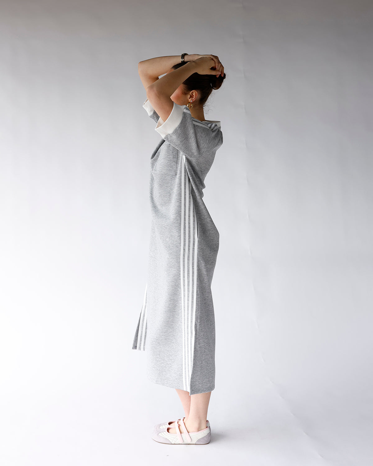 HIP STYLED VARSITY TRACK DRESS X GRAY