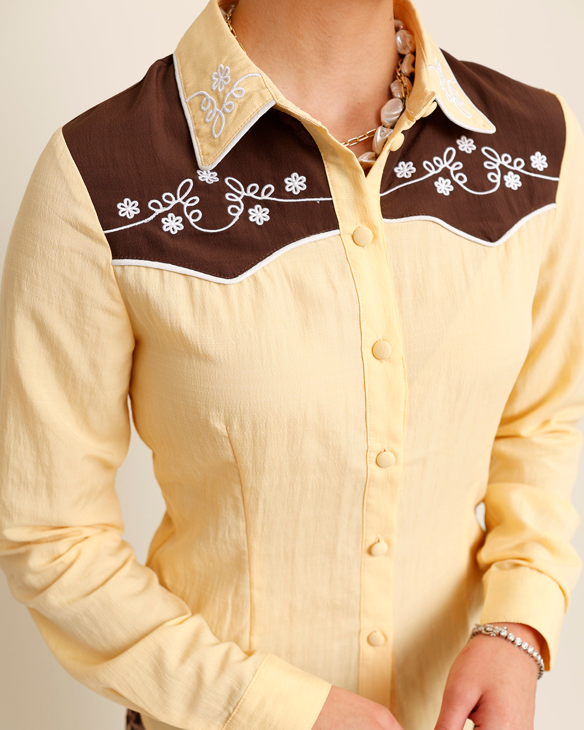 BUTTERSCOTCH RODEO BUTTON UP