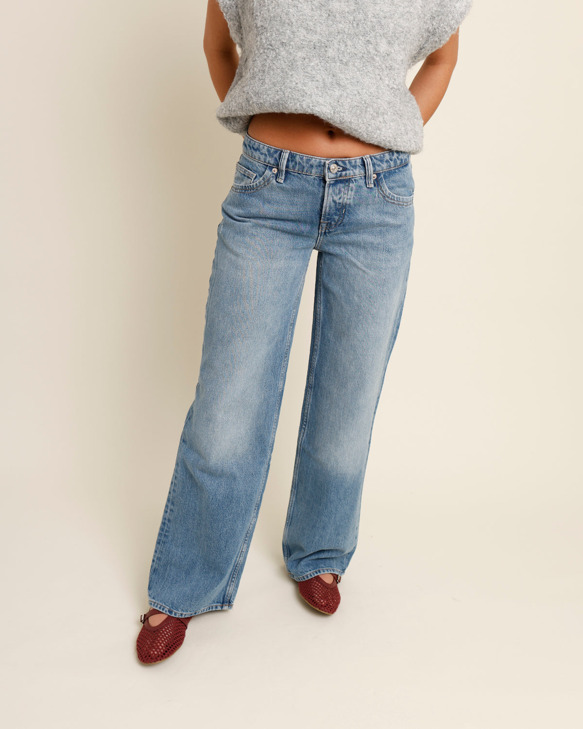 FREE PEOPLE TENNESSEE LOW-RISE BOYFRIEND JEANS IN COWBOY ROMANCE