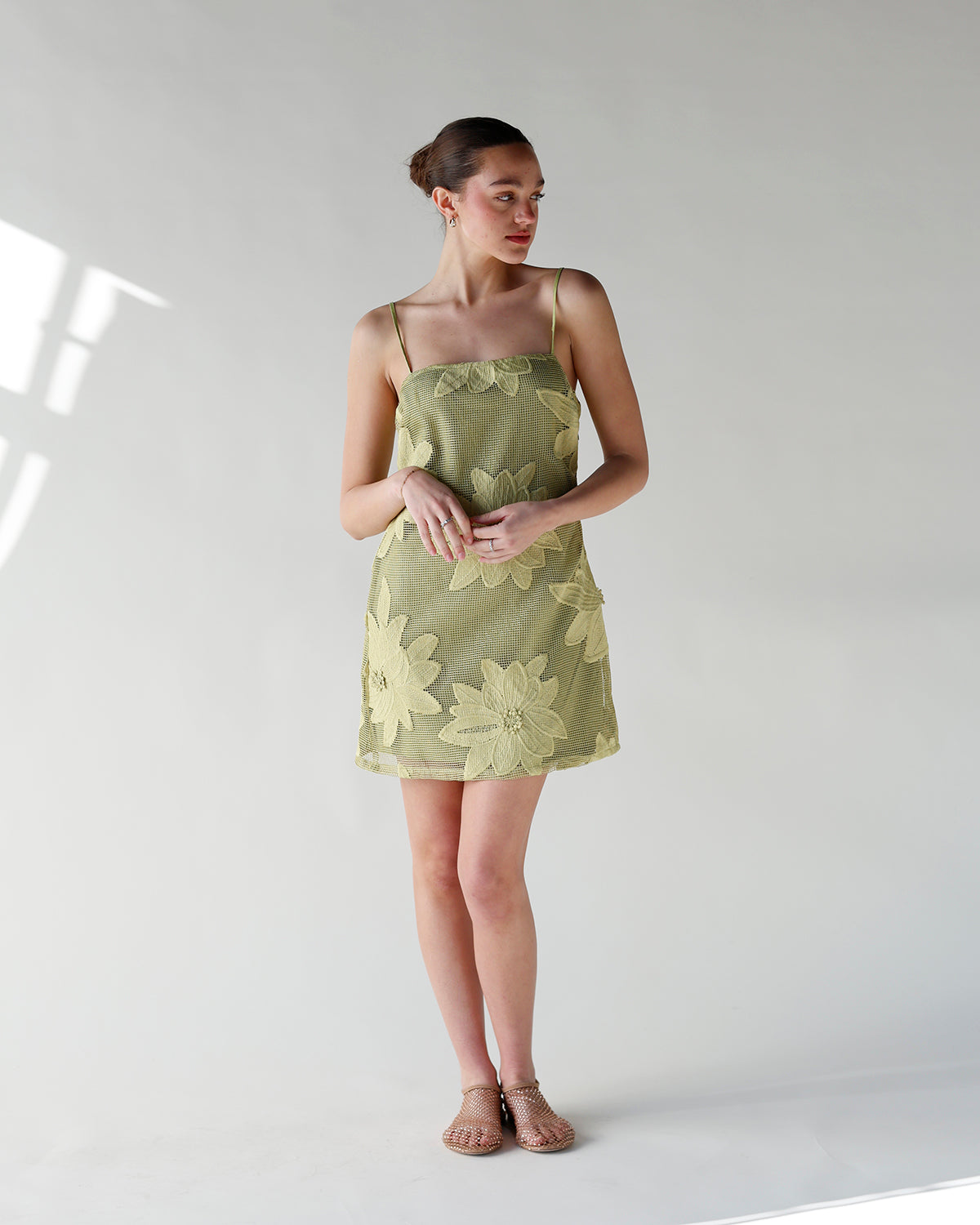 STEVE MADDEN MINO FLAT X BLUSH RHINESTONES