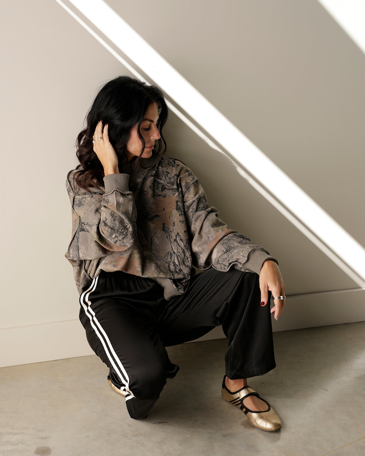 TRENDING CAMO MOCK NECK SWEATSHIRT