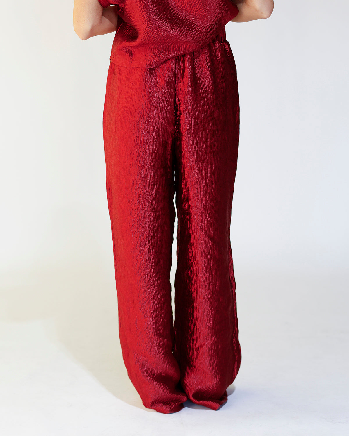 HOLIDAY CHEER WIDE LEG PANTS X BURGUNDY
