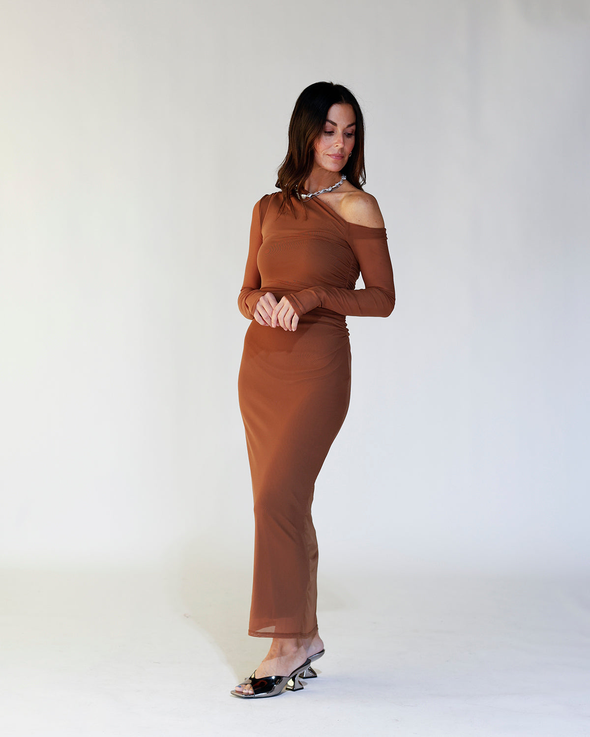 NIA LYRA MIDI DRESS