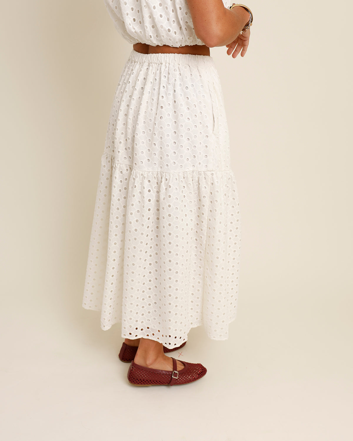 ASTR THE LABEL NALLEY EYELET MIDI SKIRT