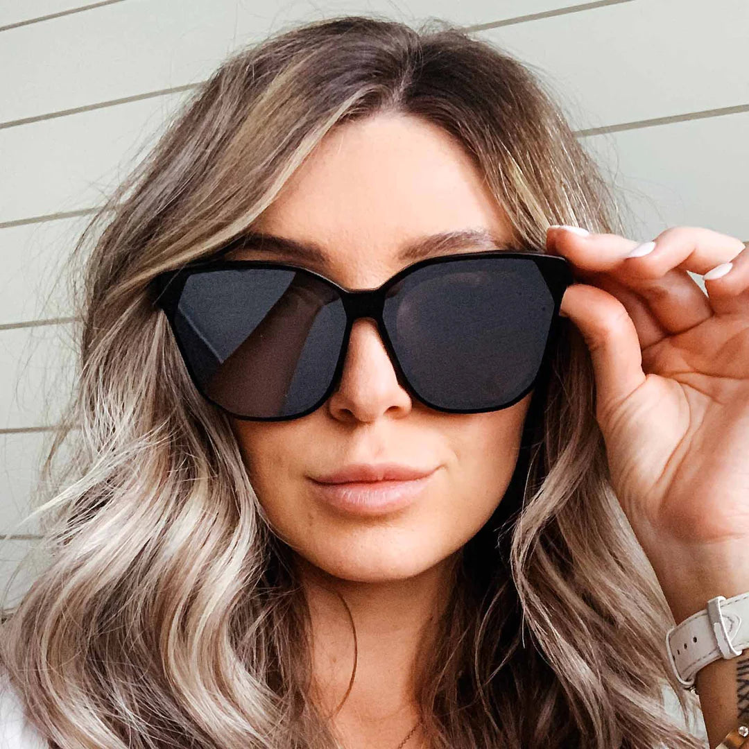DIFF GIA IN BLACK-GREY