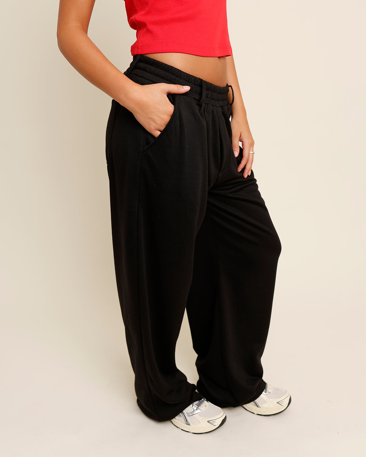 LAID-BACK LUXE SWEATPANTS X BLACK