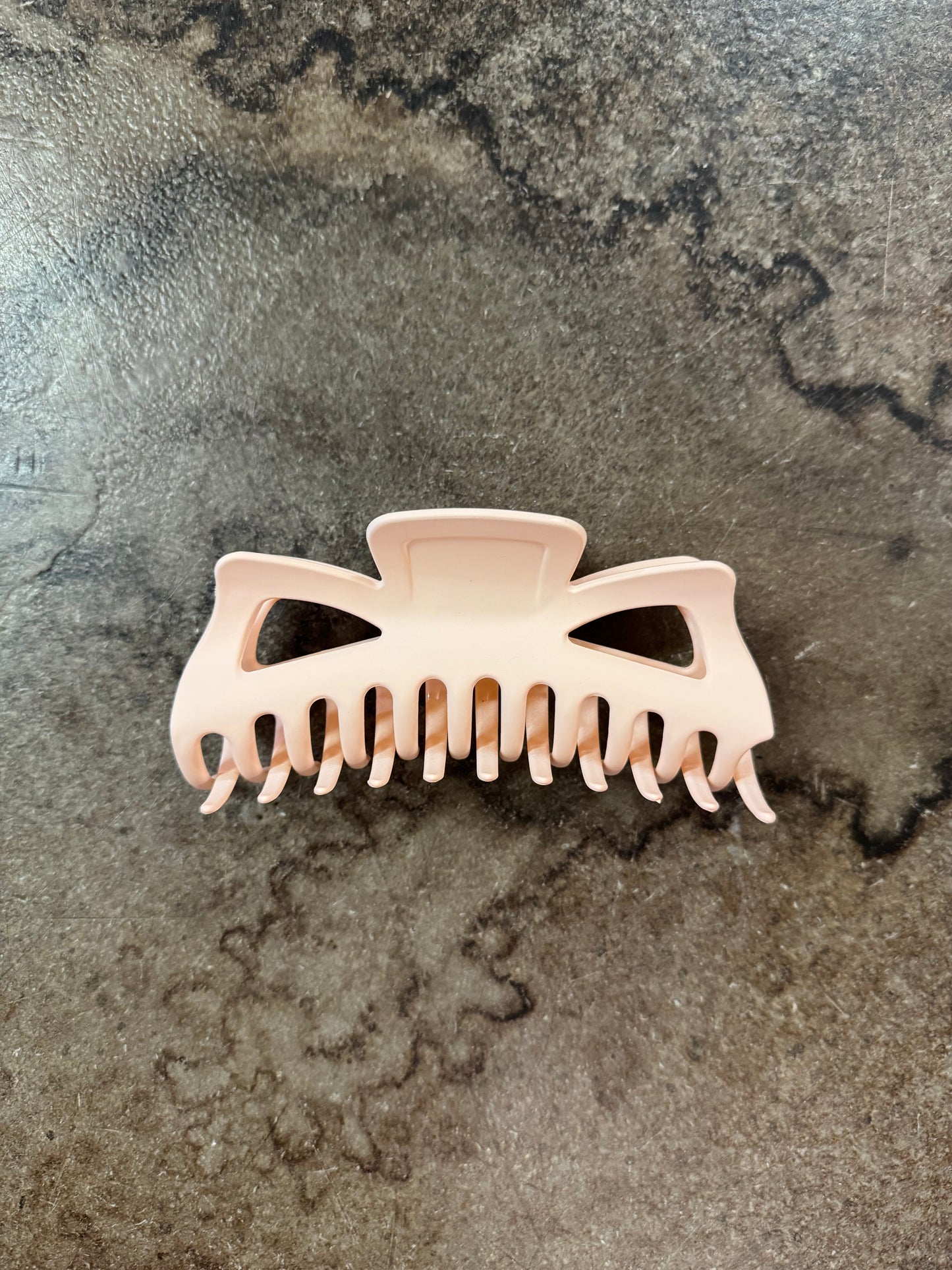 XL HAIR CLAW CLIP
