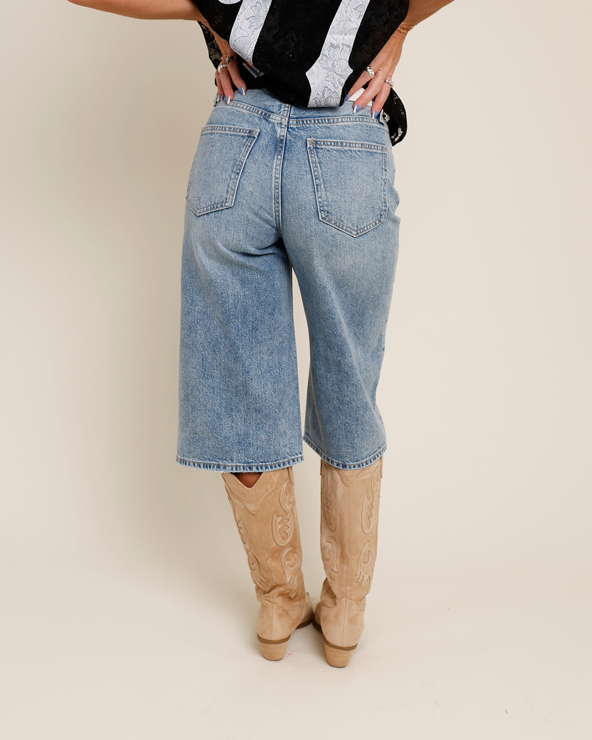 PISTOLA BAGGY LONG SHORT IN LINDEN