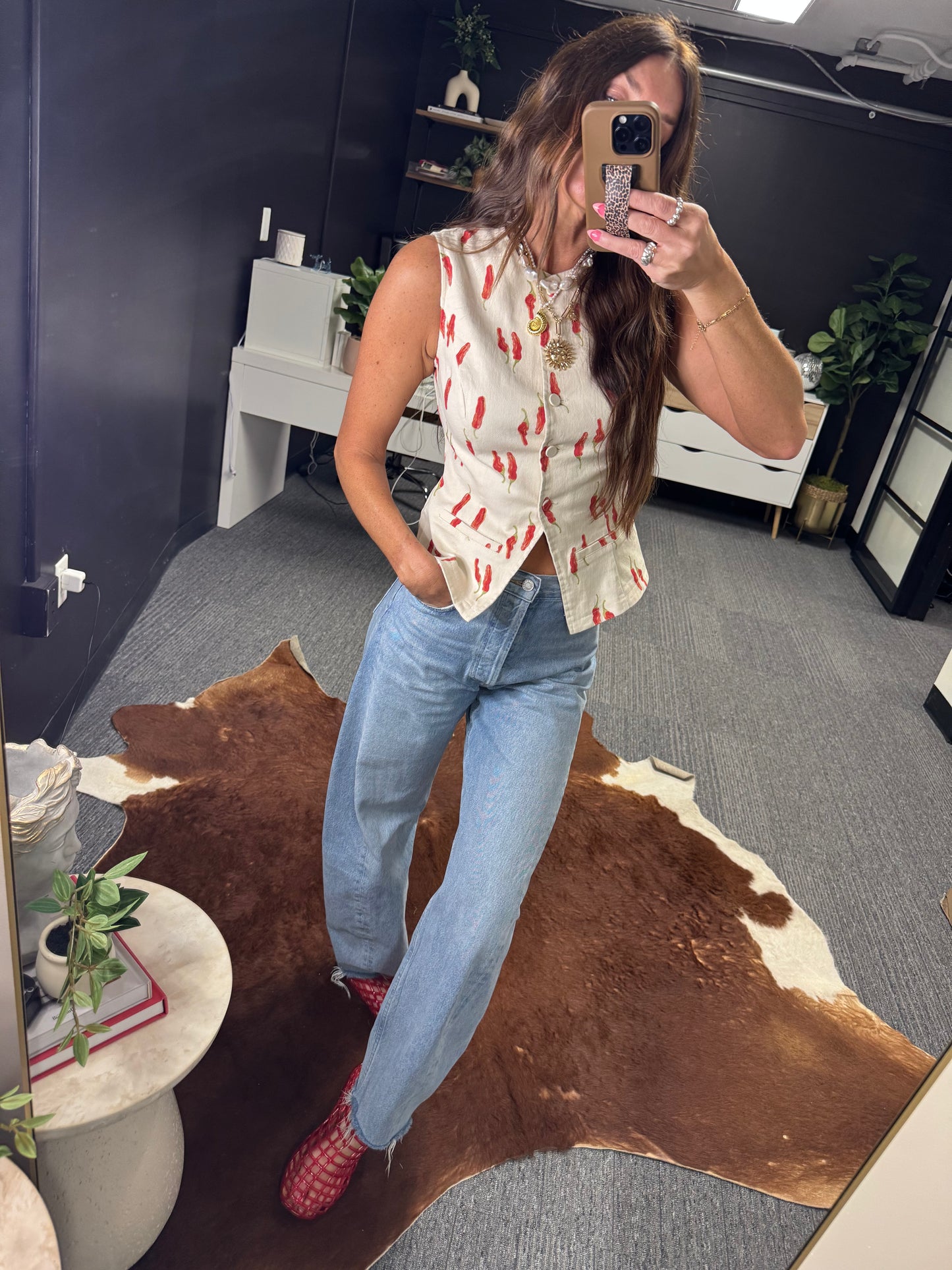 HOT AS A PEPPER LONGLINE VEST