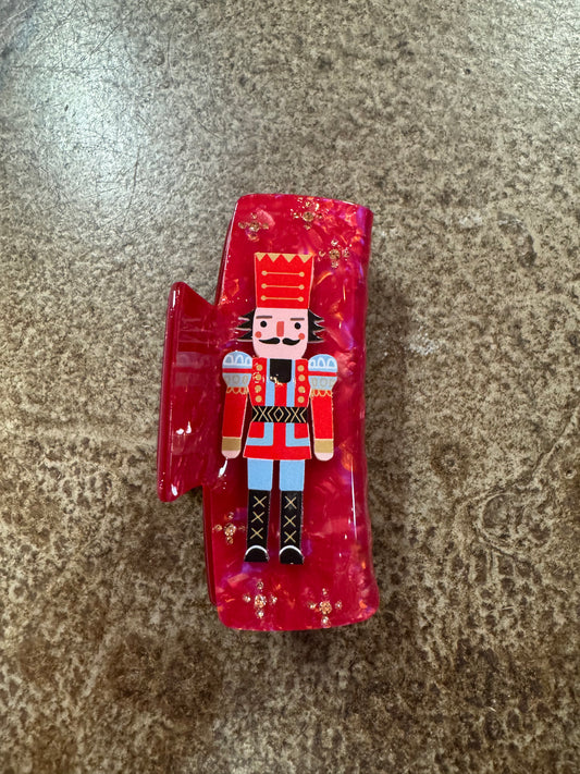 NUTCRACKER CLAW CLIP