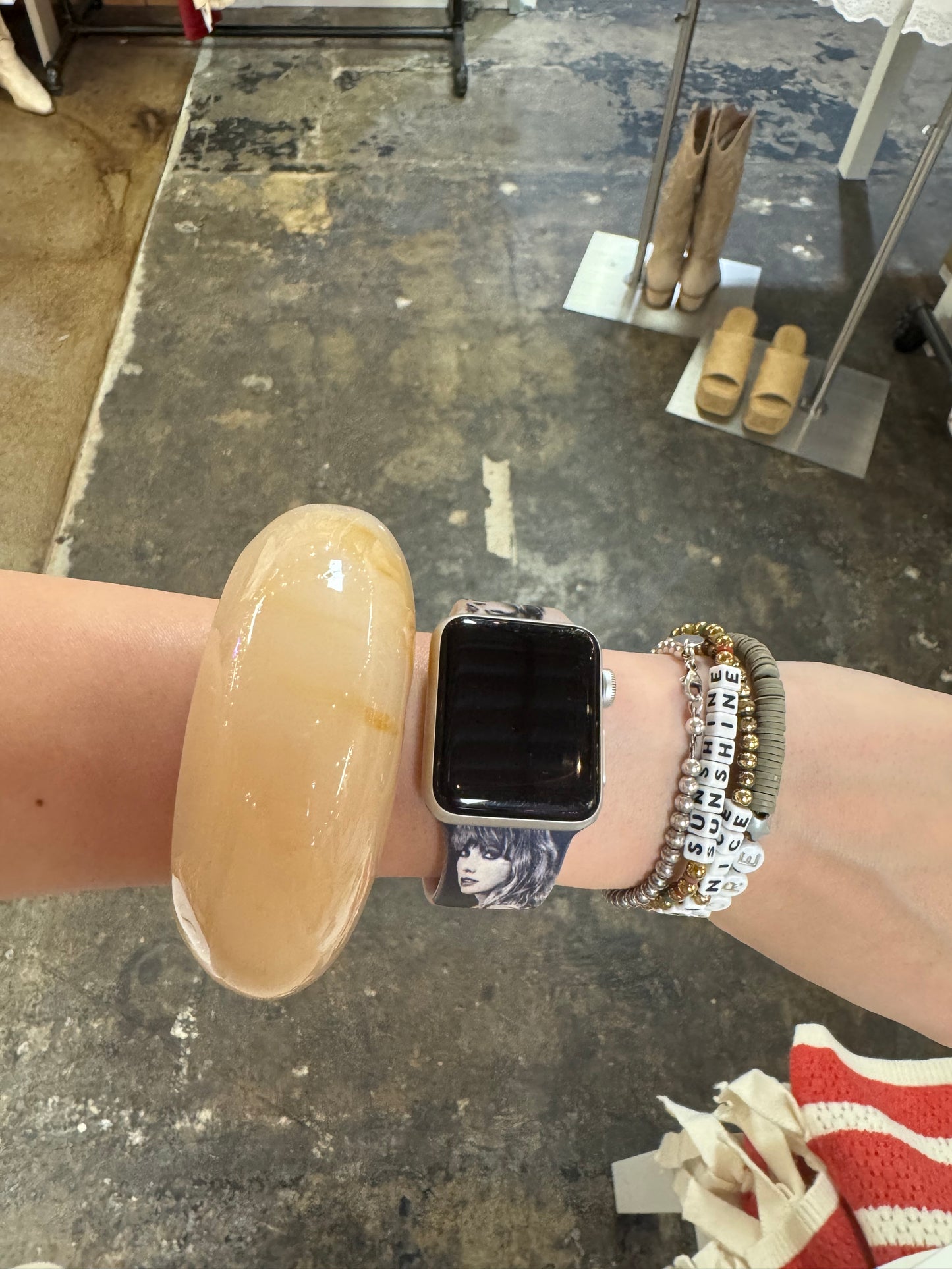 large cream resin loose lucite cuff bangle cuff bracelet