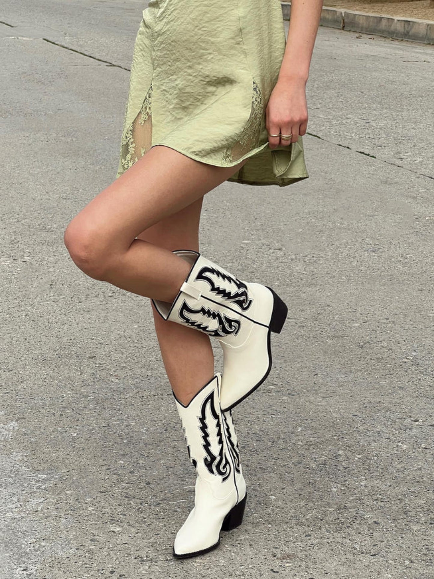 BILLINI NORVA IN BONE WITH BLACK CONTRAST - THE HIP EAGLE BOUTIQUE