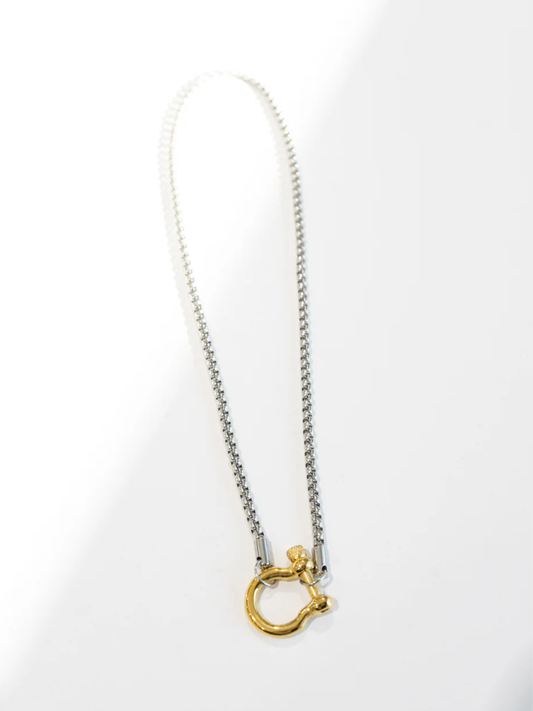 BÉLJOY TEEZO SCREW TOGGLE NECKLACE