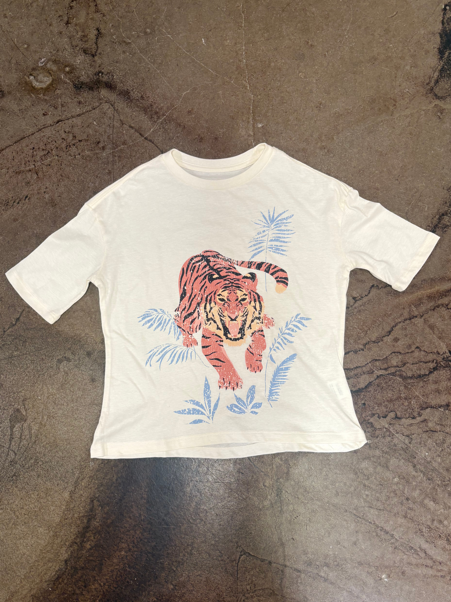 kids raglan cream graphic tiger print tee