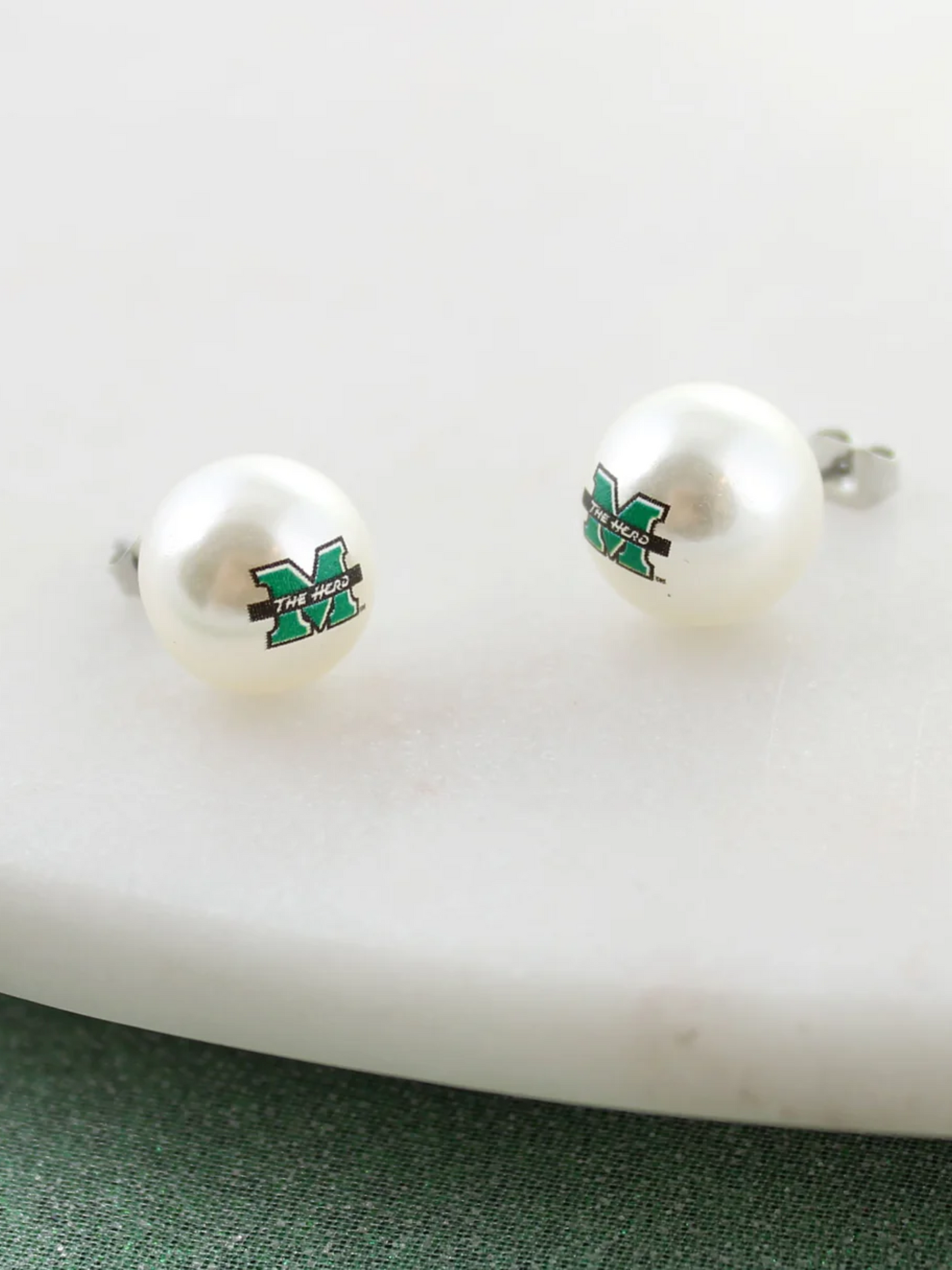 MARSHALL PEARL STUD EARRINGS