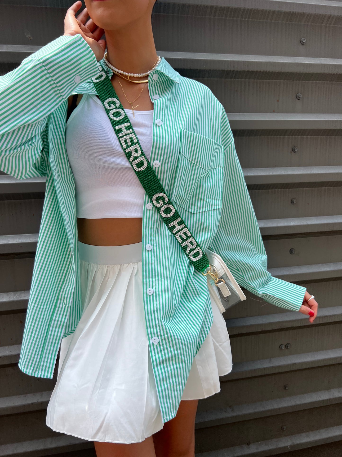 THE HIP EAGLE BOUTIQUE - white pleated tailgate skort