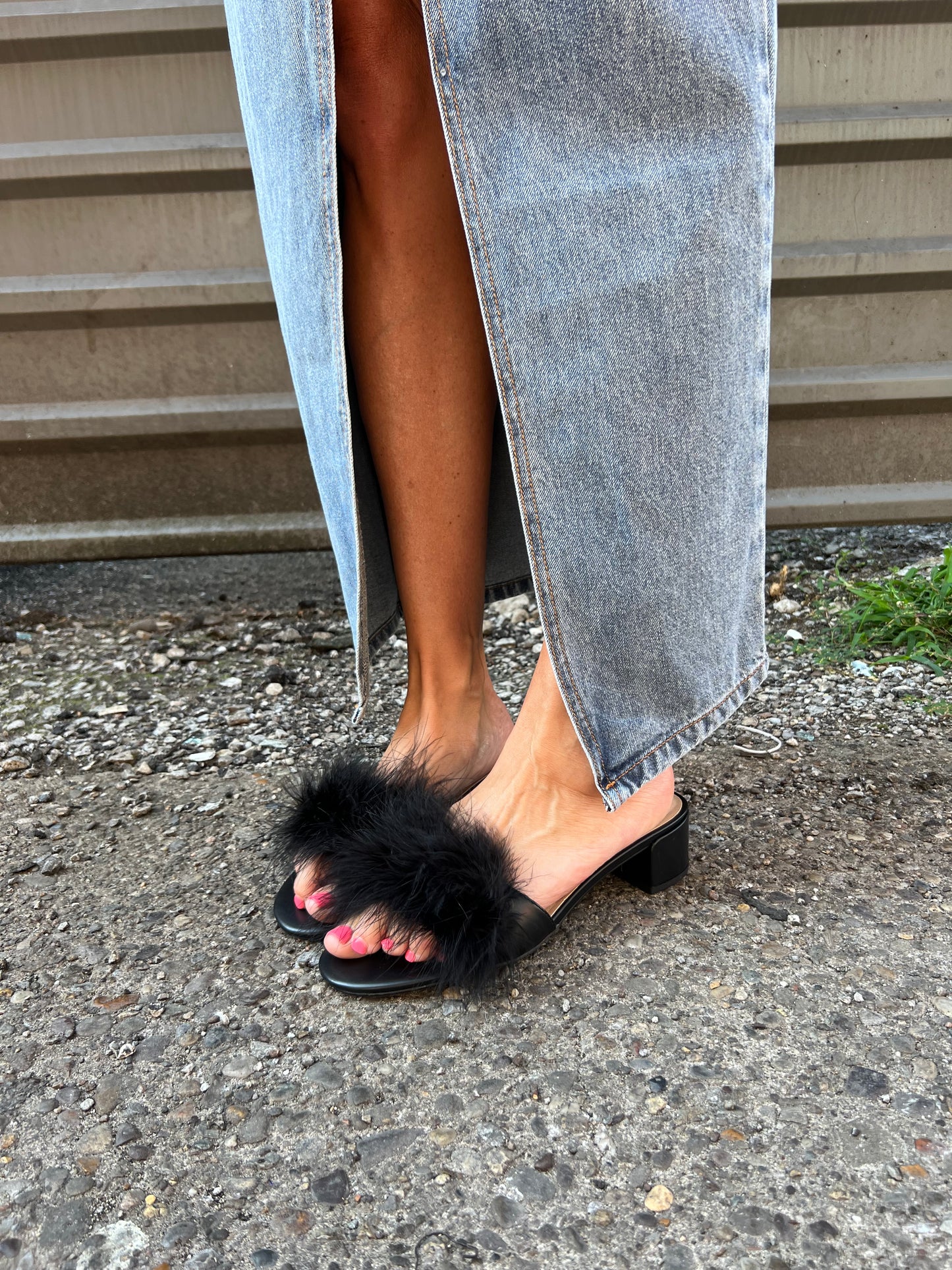 COCONUTS BY MATISSE OLIVIA SLIDE IN BLACK - THE HIP EAGLE BOUTIQUE