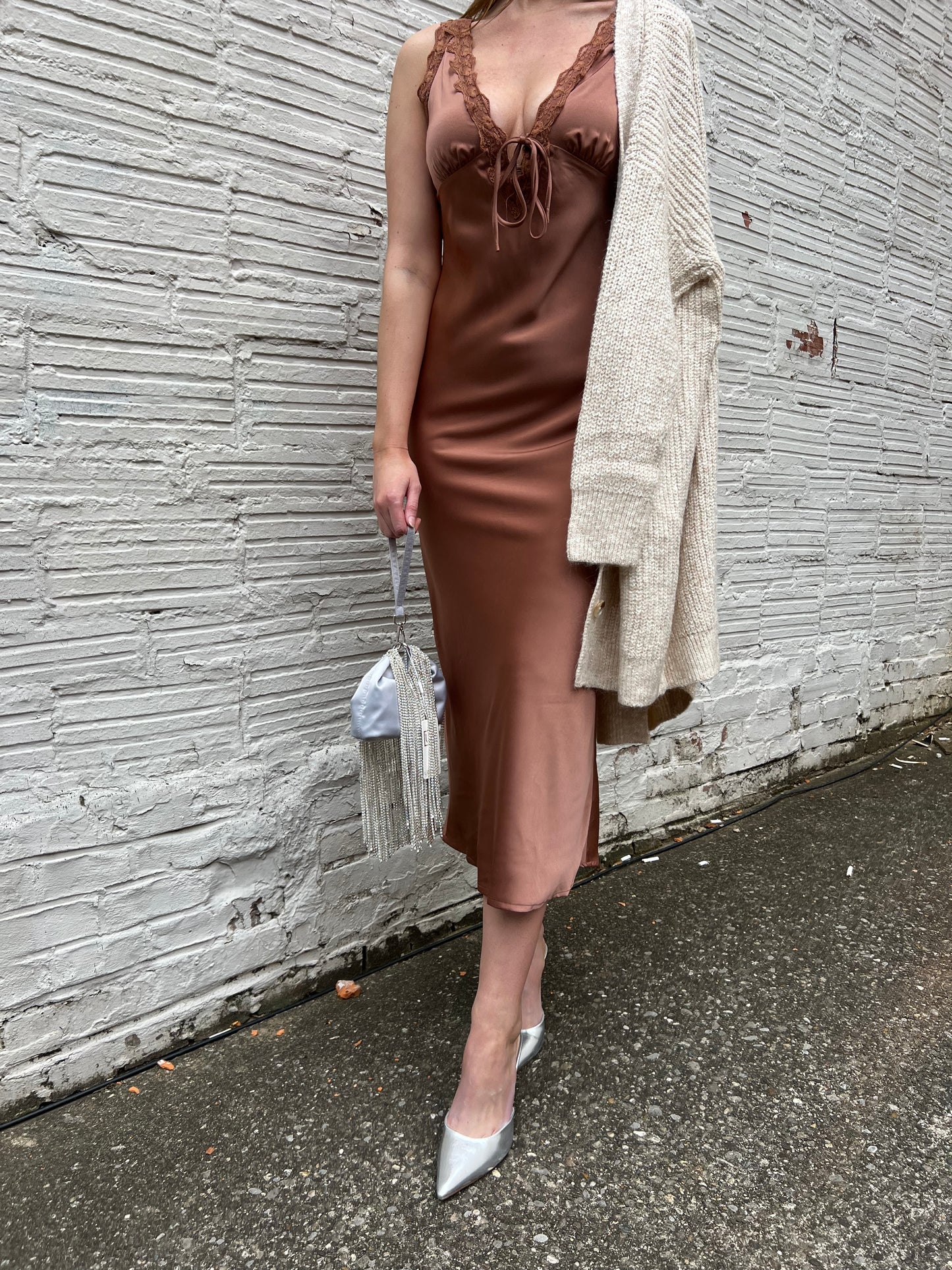 ROSY BROWN MIDI DRESS - THE HIP EAGLE BOUTIQUE