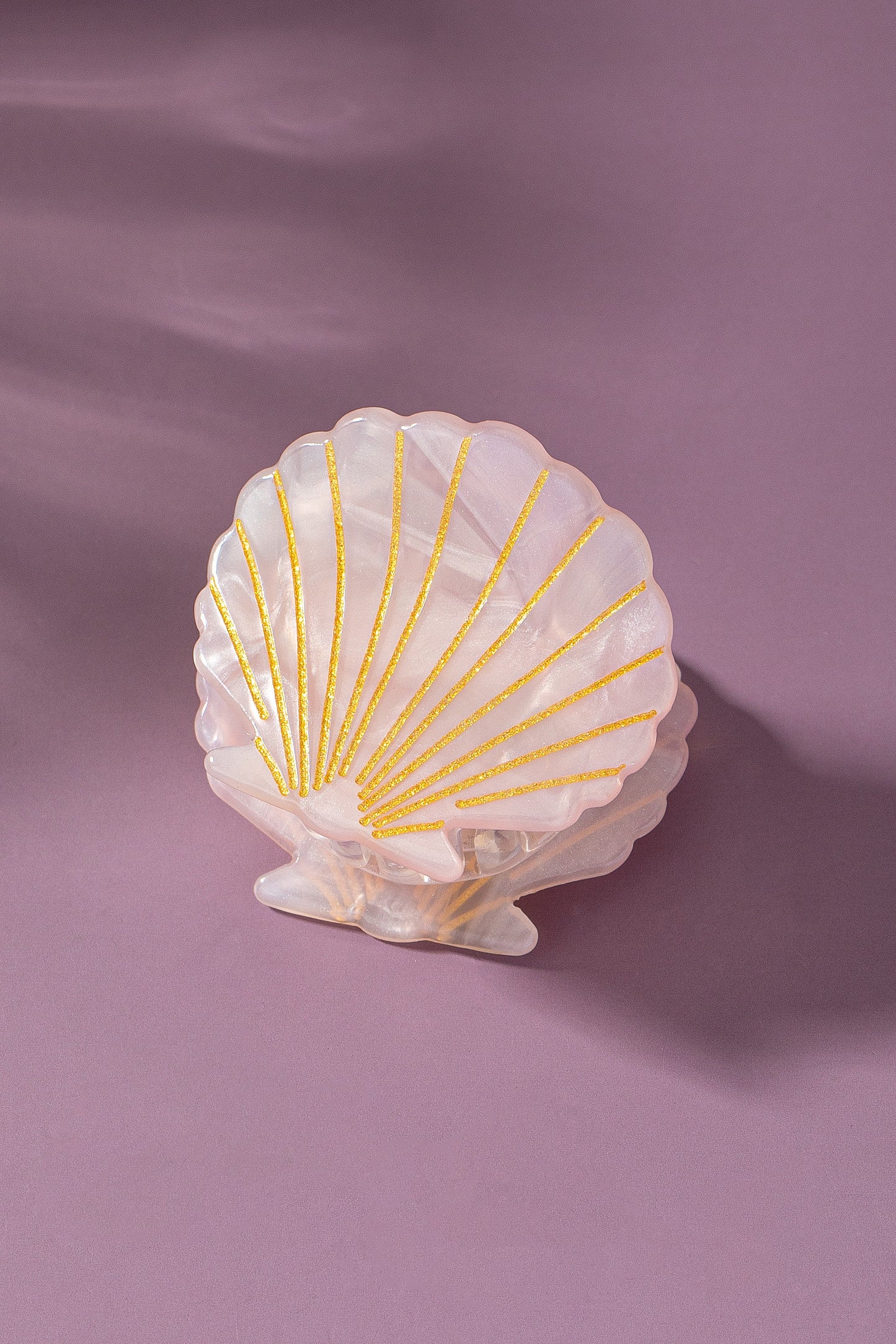 SEASHELL CLAW CLIPS