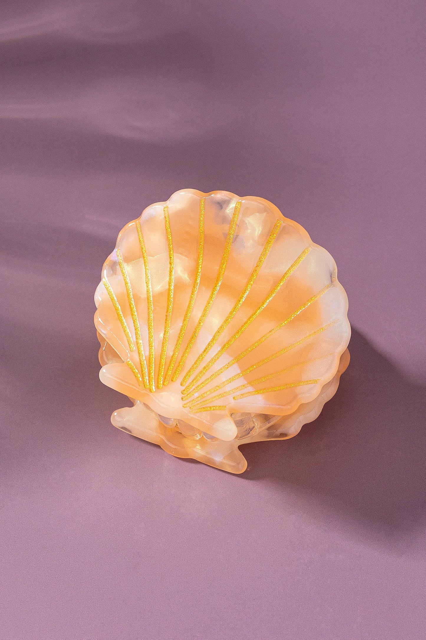 SEASHELL CLAW CLIPS