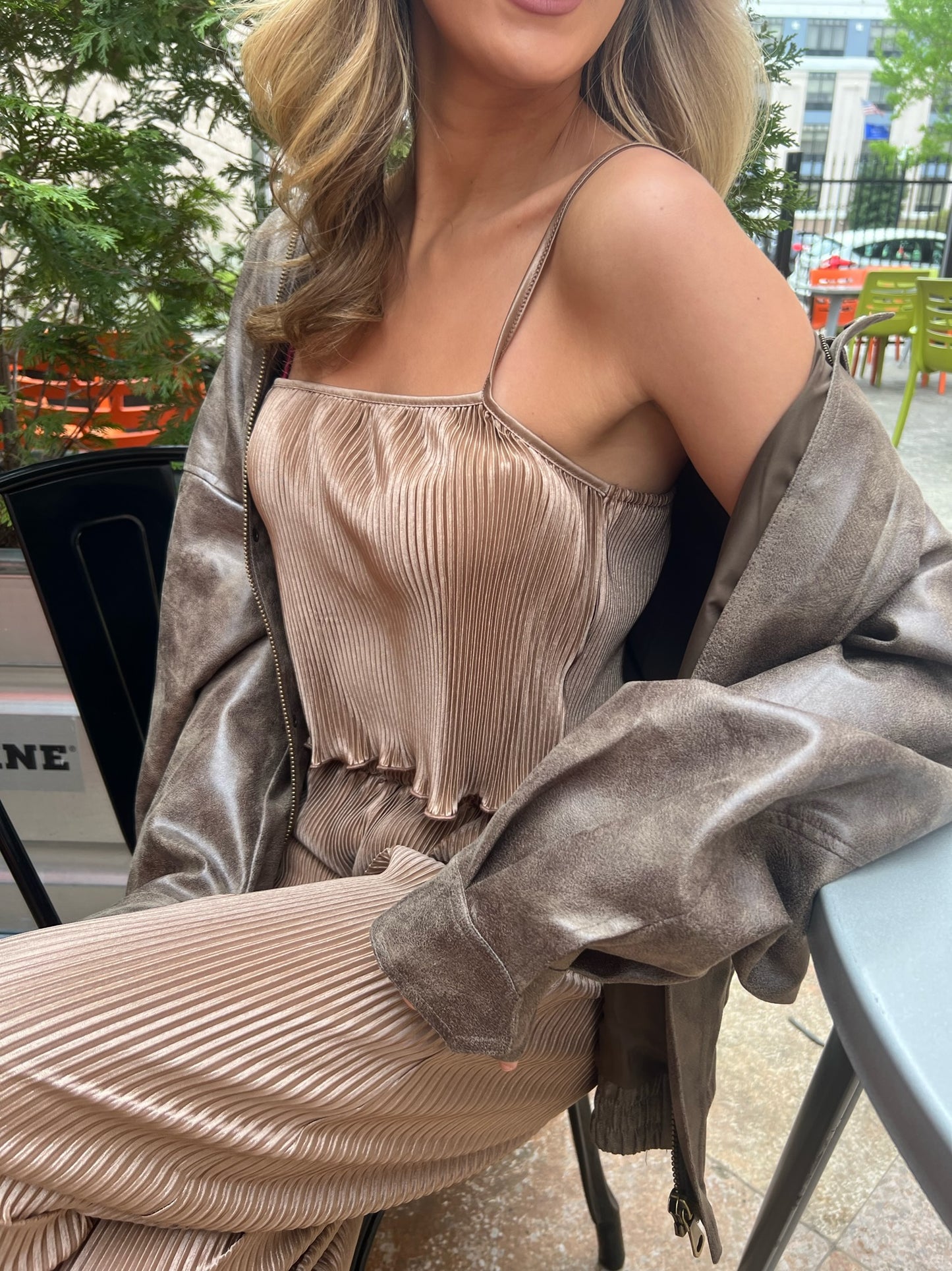 SUMMER STYLE BROWN PLEATED CROPPED CAMI - THE HIP EAGLE BOUTIQUE