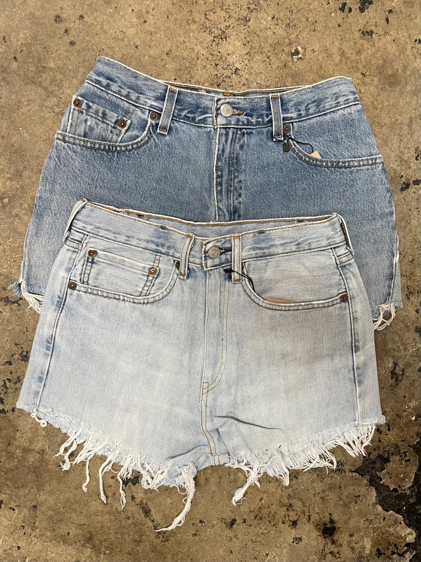 LEVI'S VINTAGE UPCYCLED MID RISE DENIM SHORTS