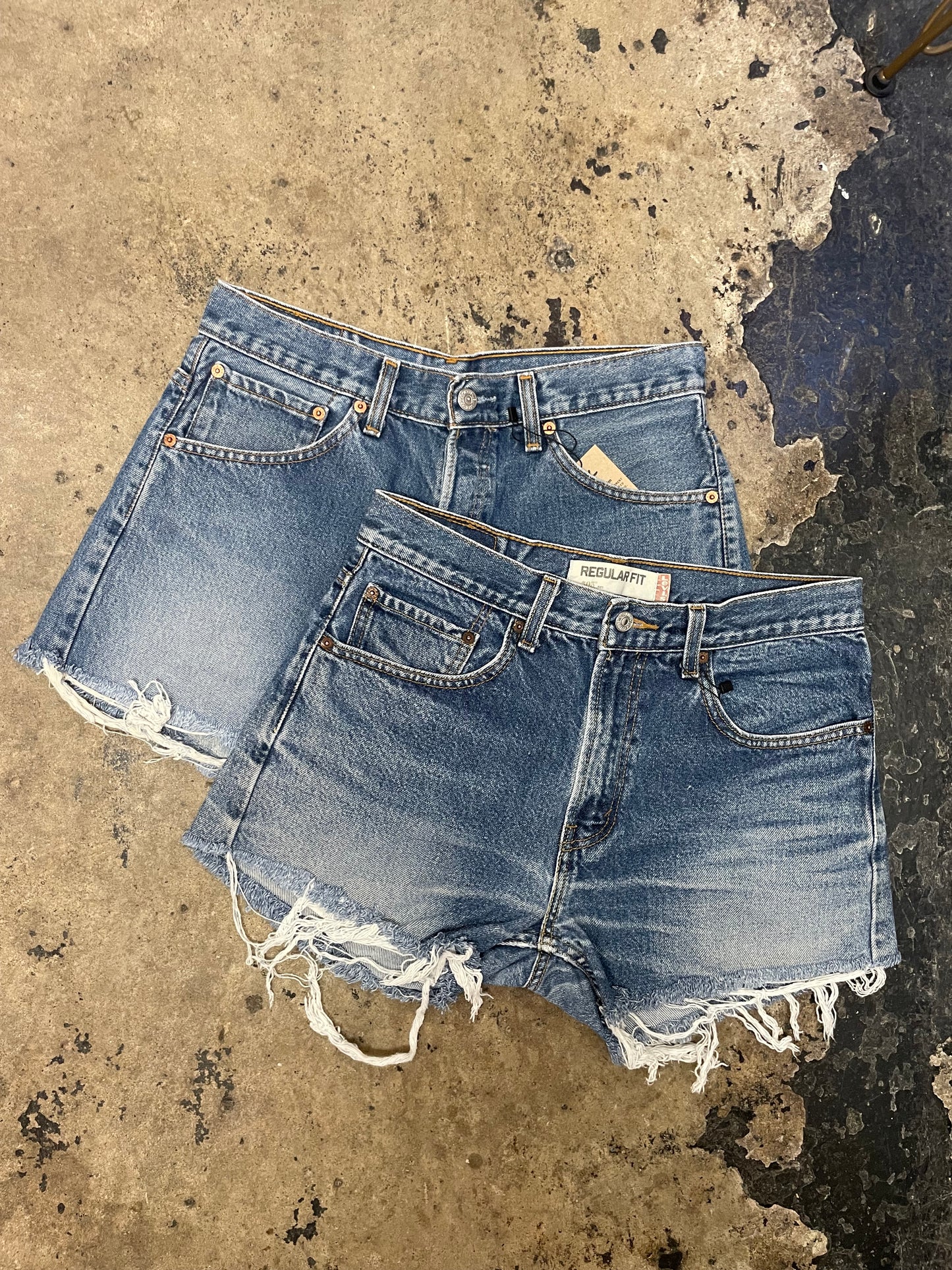LEVI'S VINTAGE UPCYCLED MID RISE DENIM SHORTS