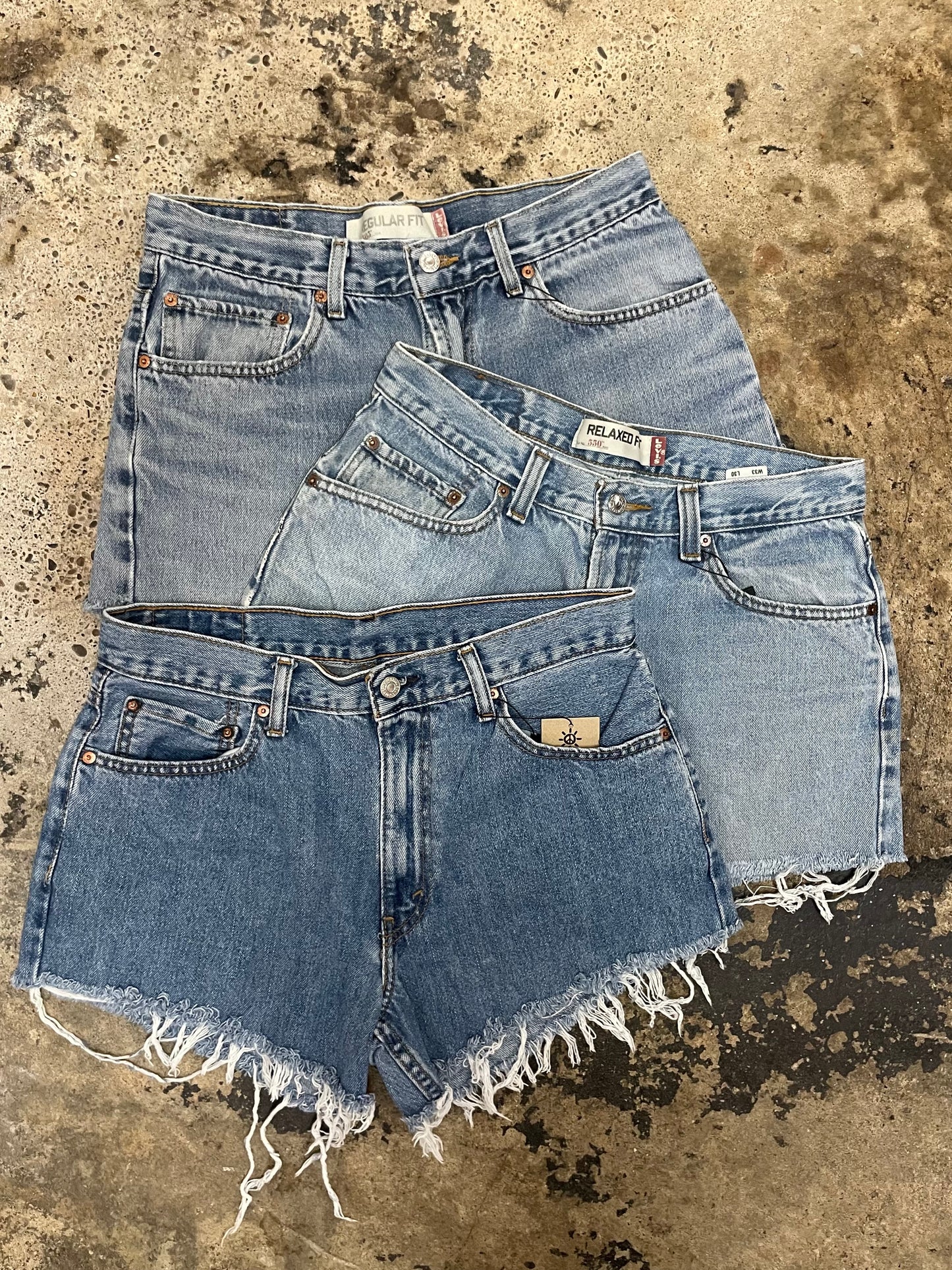 LEVI'S VINTAGE UPCYCLED MID RISE DENIM SHORTS