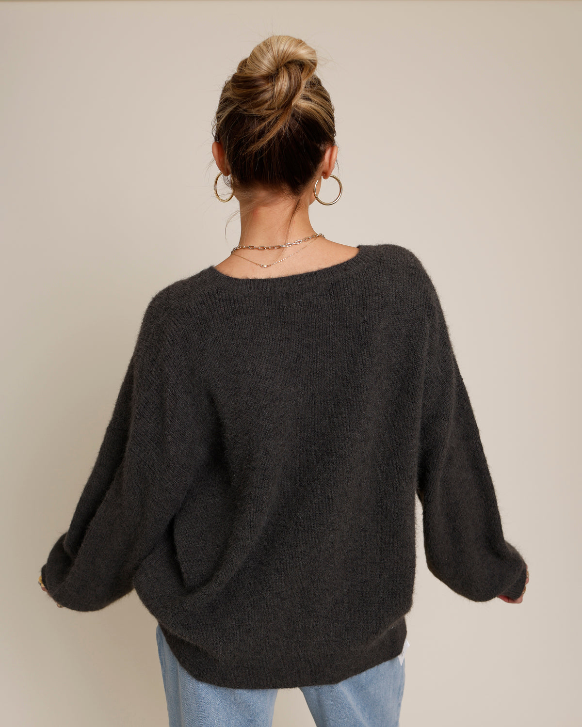 ARTHUR BOW FRONT SWEATER X GRAY